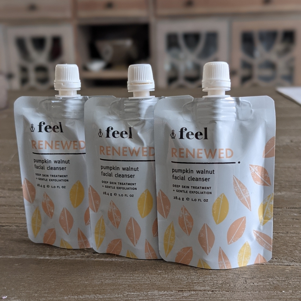 Feel Renewed Pumpkin Walnut Facial Cleanser